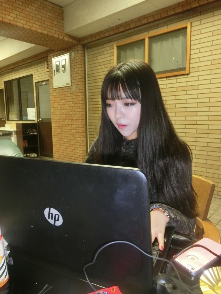 예니씨 이미지
