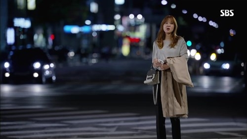 한예슬가방, 공효진가방, 손담비가방 덱케(DECKE) 베이스도트백~ / 하지원공항패션 : 네이버 블로그