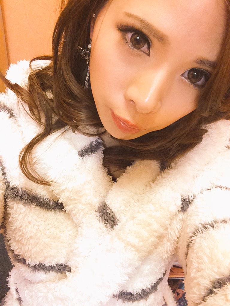 키사키 에마 (Ema Kisaki . 希咲エマ) : 네이버 블로그